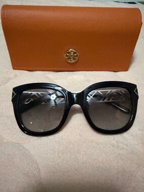 Tory Burch Black Oversized Square Sunglasses with Orange Logo Case